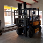 2 Tons/ 3 m -LPG  Forklift